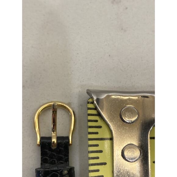 1994 Bulova T4 Ladies Gold Tone Quartz Watch Original Black Leather Strap - Picture 2 of 4